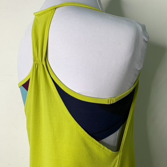 Lululemon Women's Green No Limits Tank Top Size 4 - Picture 10 of 12